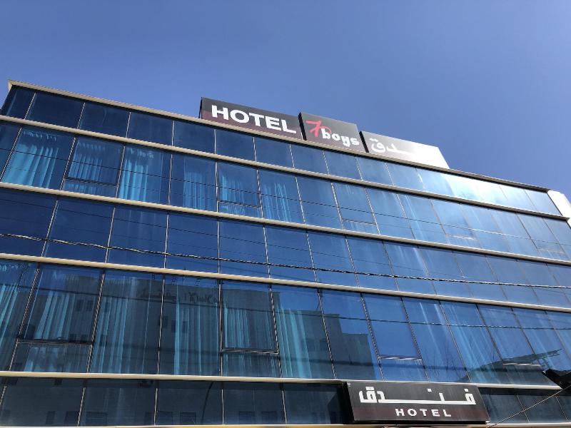 7Boys Hotel - Genel
