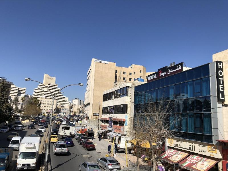 7Boys Hotel - Genel