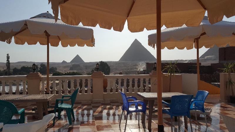 Royal Pyramids Inn - Genel