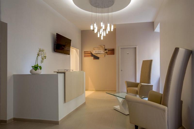 Borgognona Rooms - Lobi