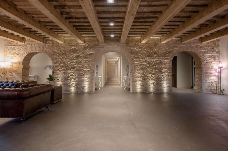 Villa Anitori Prestige Relais & Spa - Lobi