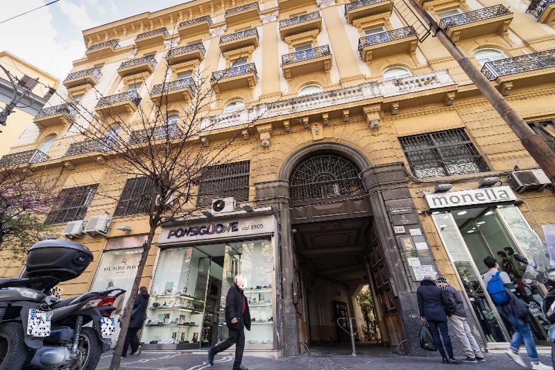 H. G. Boutique Toledo  Napoli Centro - Genel