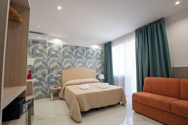 H. G. Boutique Toledo  Napoli Centro - Oda