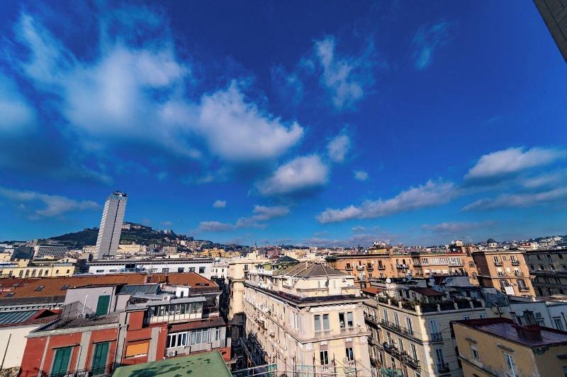 H. G. Boutique Toledo  Napoli Centro - Oda