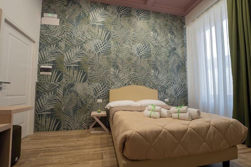 H. G. Boutique Toledo  Napoli Centro - Oda