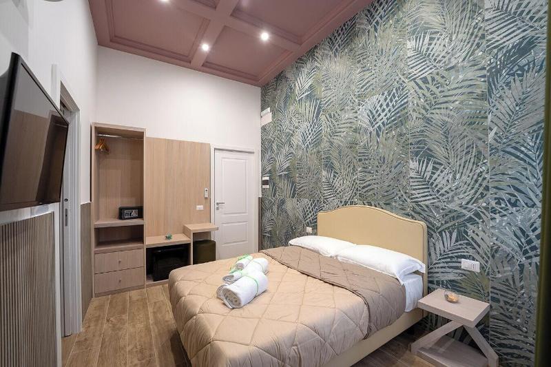 H. G. Boutique Toledo  Napoli Centro - Oda