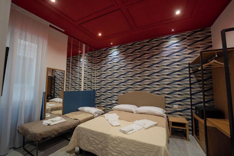H. G. Boutique Toledo  Napoli Centro - Oda