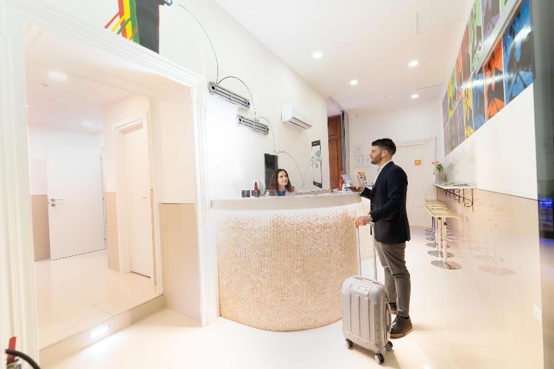 P.C. Boutique H. Napoli Centro - Lobi