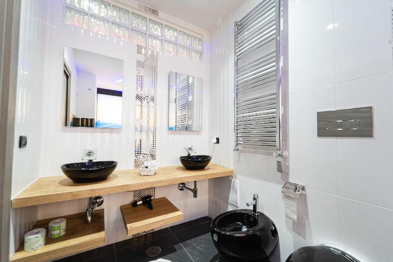 P.C. Boutique H. Napoli Centro - Oda