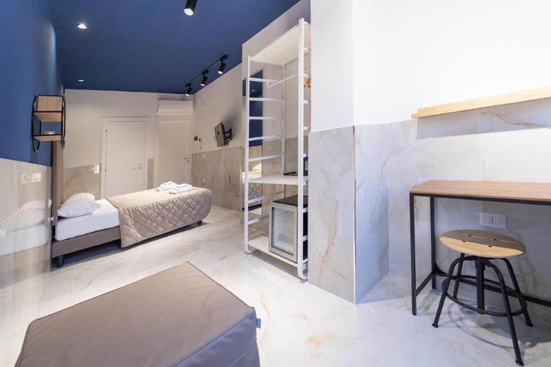 P.C. Boutique H. Napoli Centro - Oda