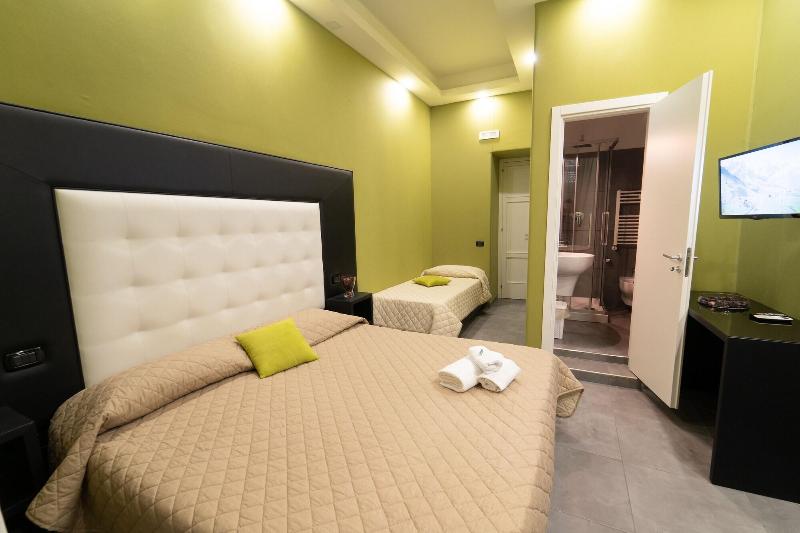 P.C. Boutique H. Napoli Centro - Oda