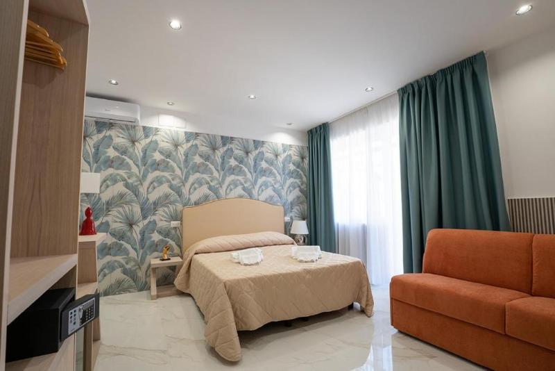 P.C. Boutique H. Napoli Centro - Oda