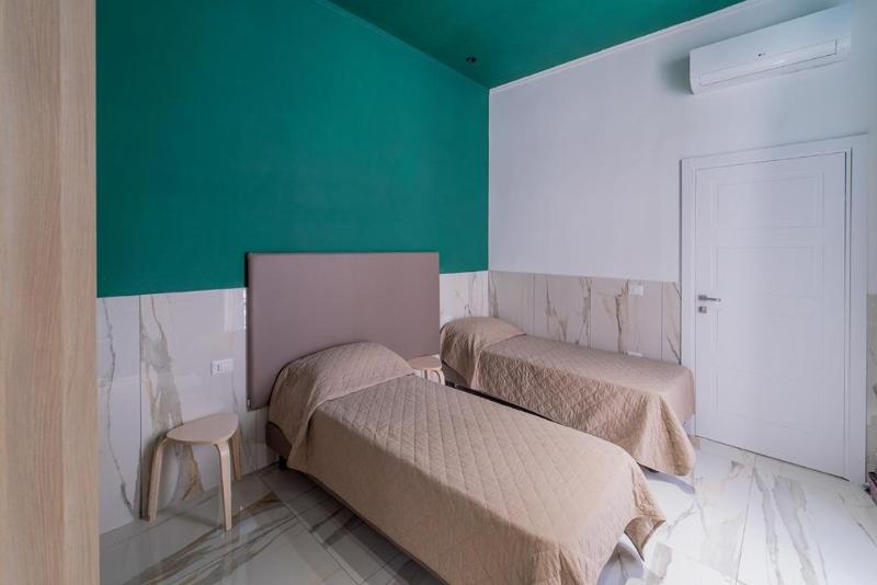 P.C. Boutique H. Napoli Centro - Oda