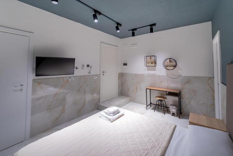 P.C. Boutique H. Napoli Centro - Oda