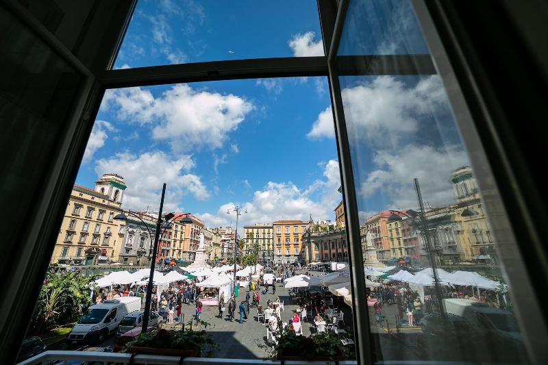 P.C. Boutique H. Napoli Centro - Oda
