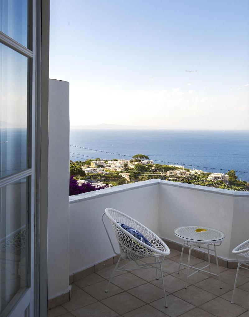 Villa La Pergola Capri - Teras
