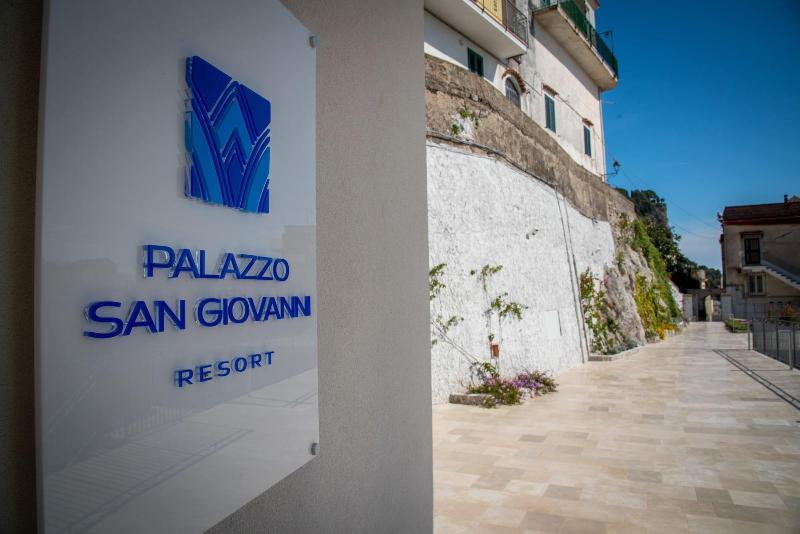 Palazzo San Giovanni - Genel
