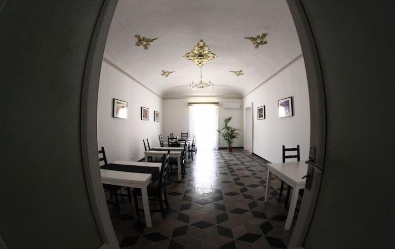 Gualtiero Camere E Suite - Restoran
