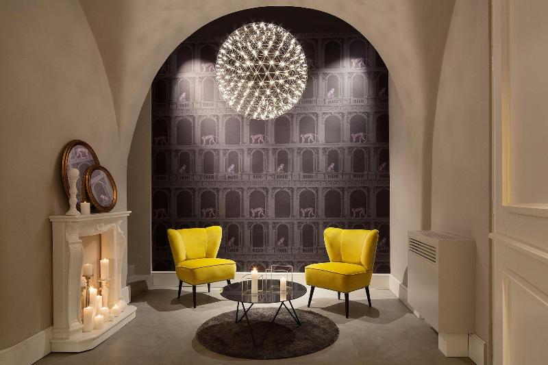 Quattro Canti Suites - Lobi