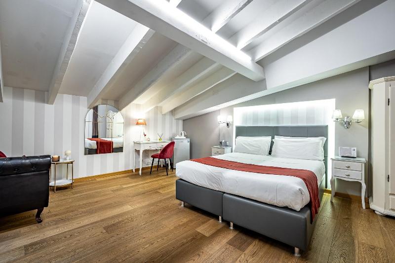 Antico Centro Suites - Oda