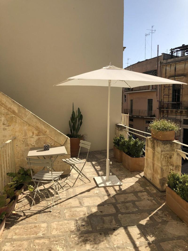 Lu Leccio - Oda