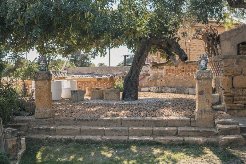Villa La Lumia B&B Suites & Apartments - Oda