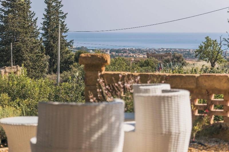 Villa La Lumia B&B Suites & Apartments - Oda