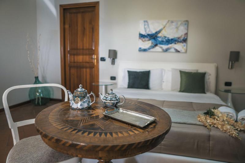 Villa La Lumia B&B Suites & Apartments - Oda