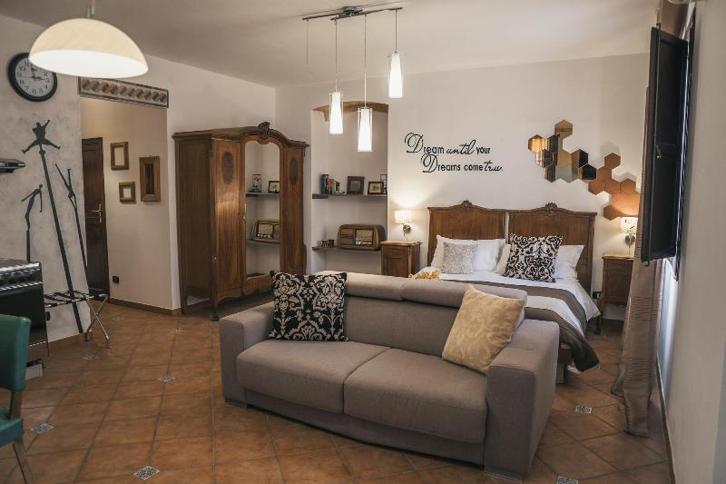 Villa La Lumia B&B Suites & Apartments - Oda
