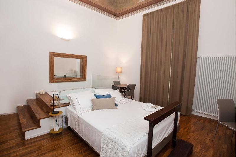 Naca Suite - Oda