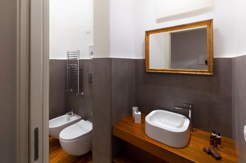 Naca Suite - Oda