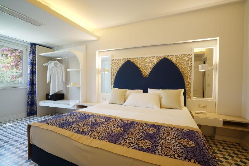 Suite Hotel L'Oasi di Riaci - Oda