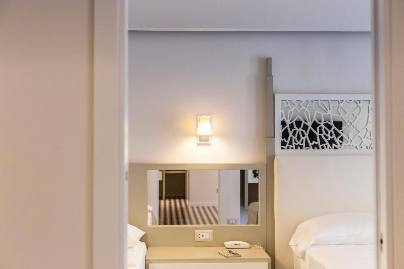 Suite Hotel L'Oasi di Riaci - Oda