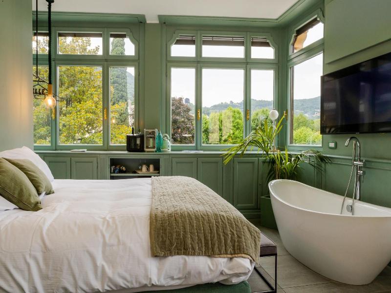 Bello! Lake Como Suites - Oda