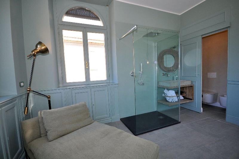 Bello! Lake Como Suites - Oda