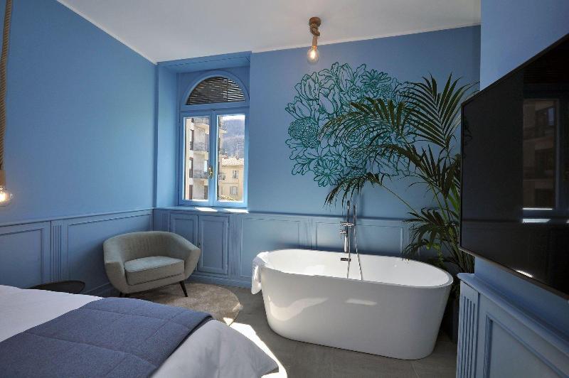 Bello! Lake Como Suites - Oda