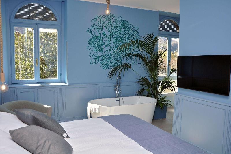 Bello! Lake Como Suites - Oda