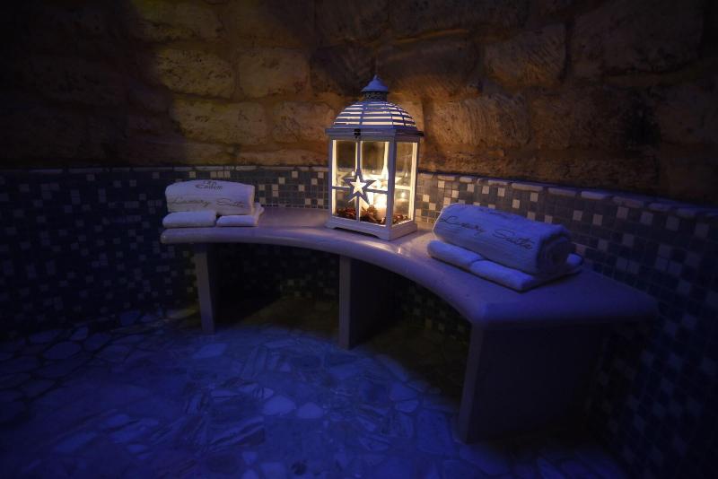 Cadelli Luxury Suite - Lobi