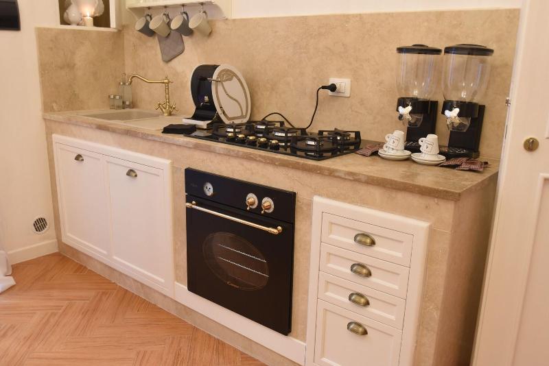 Cadelli Luxury Suite - Oda