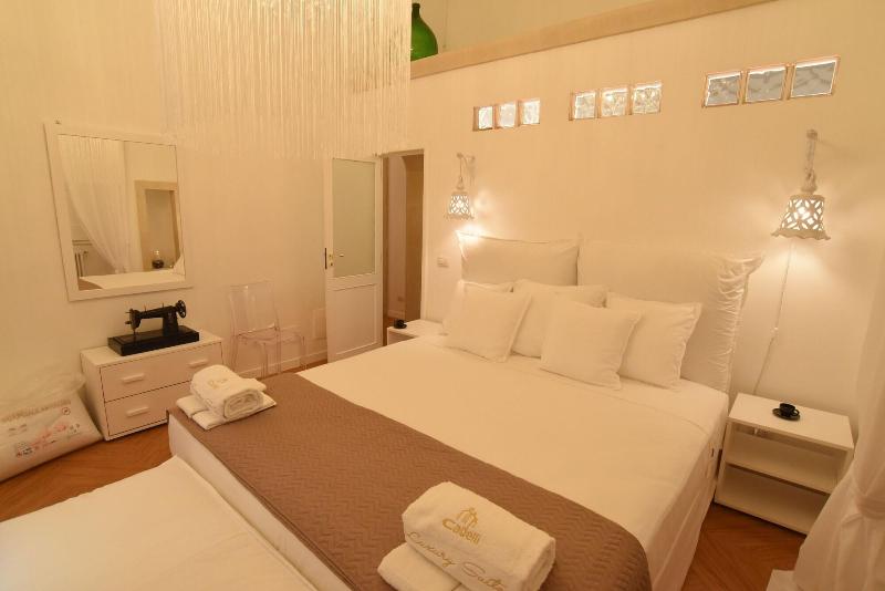 Cadelli Luxury Suite - Oda