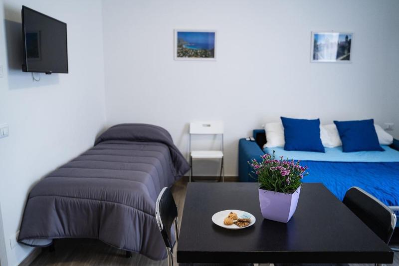 Le Due Sicilie Bed & Breakfast - Oda