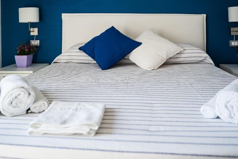 Le Due Sicilie Bed & Breakfast - Oda