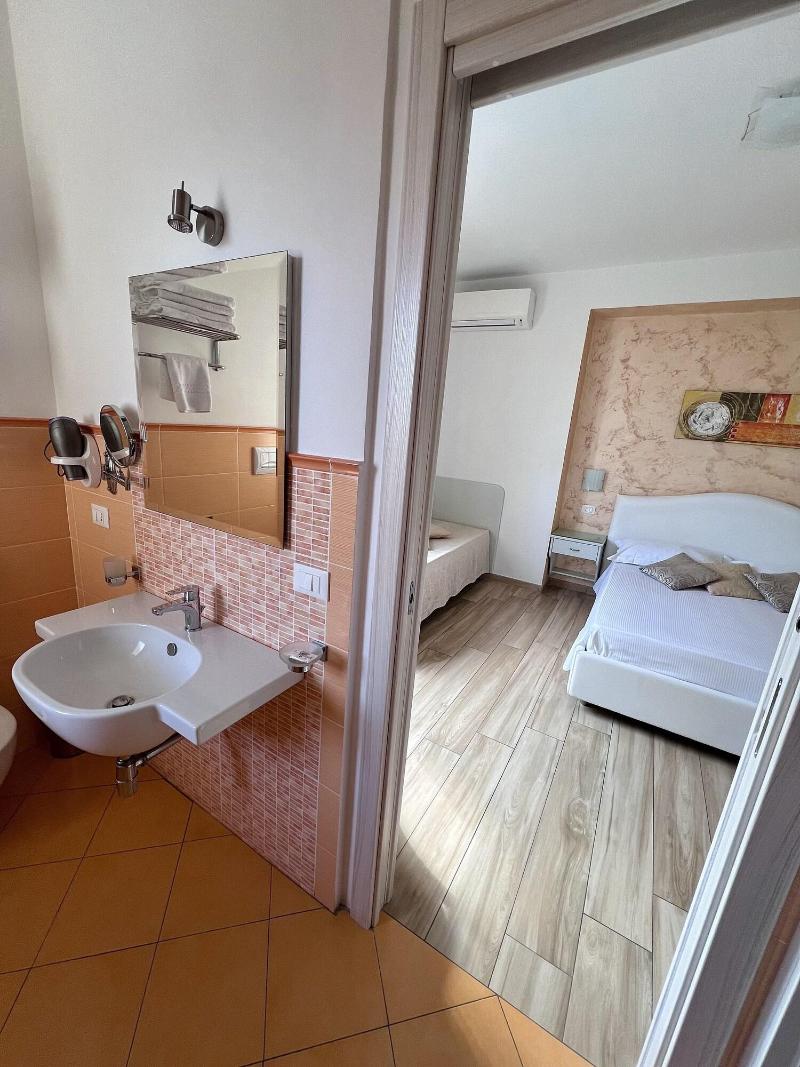 Bella Tropea Accommodation - Oda