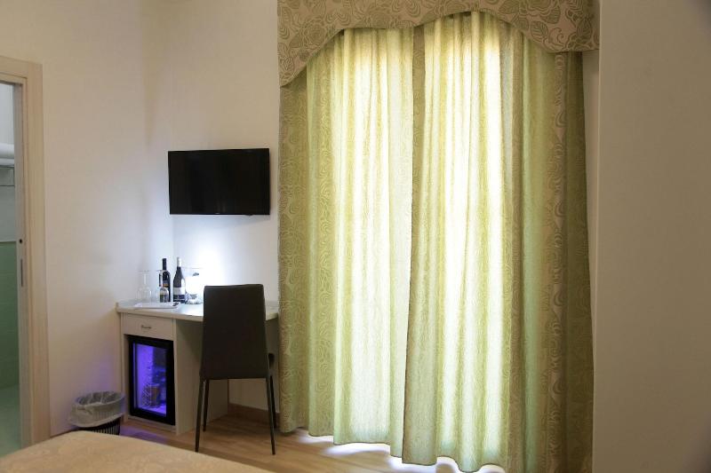 Bella Tropea Accommodation - Oda
