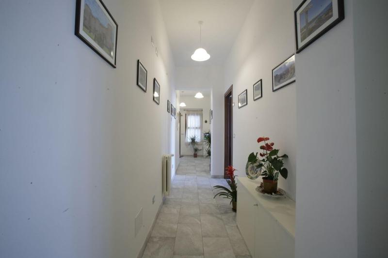 Etna Sea House - Lobi