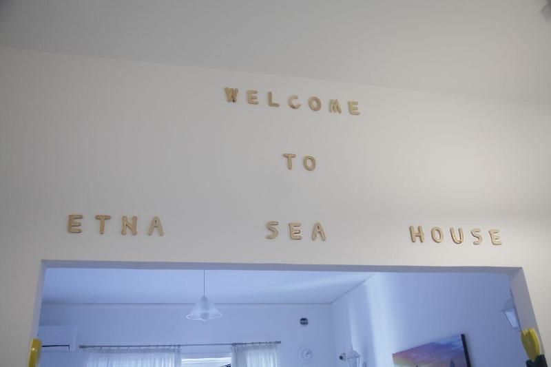 Etna Sea House - Lobi