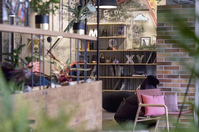 Moxy Berlin Humboldthain Park - Lobi