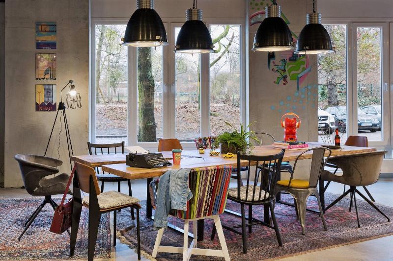 Moxy Berlin Humboldthain Park - Genel