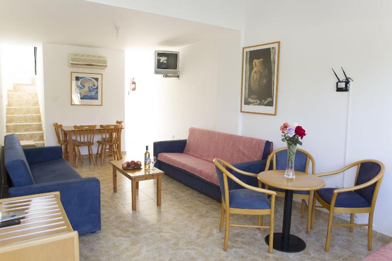 Eliofos Elegant Maisonettes - Oda