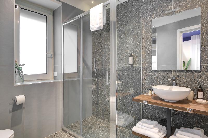 Well Suites - Piazza dei Martiri - Oda